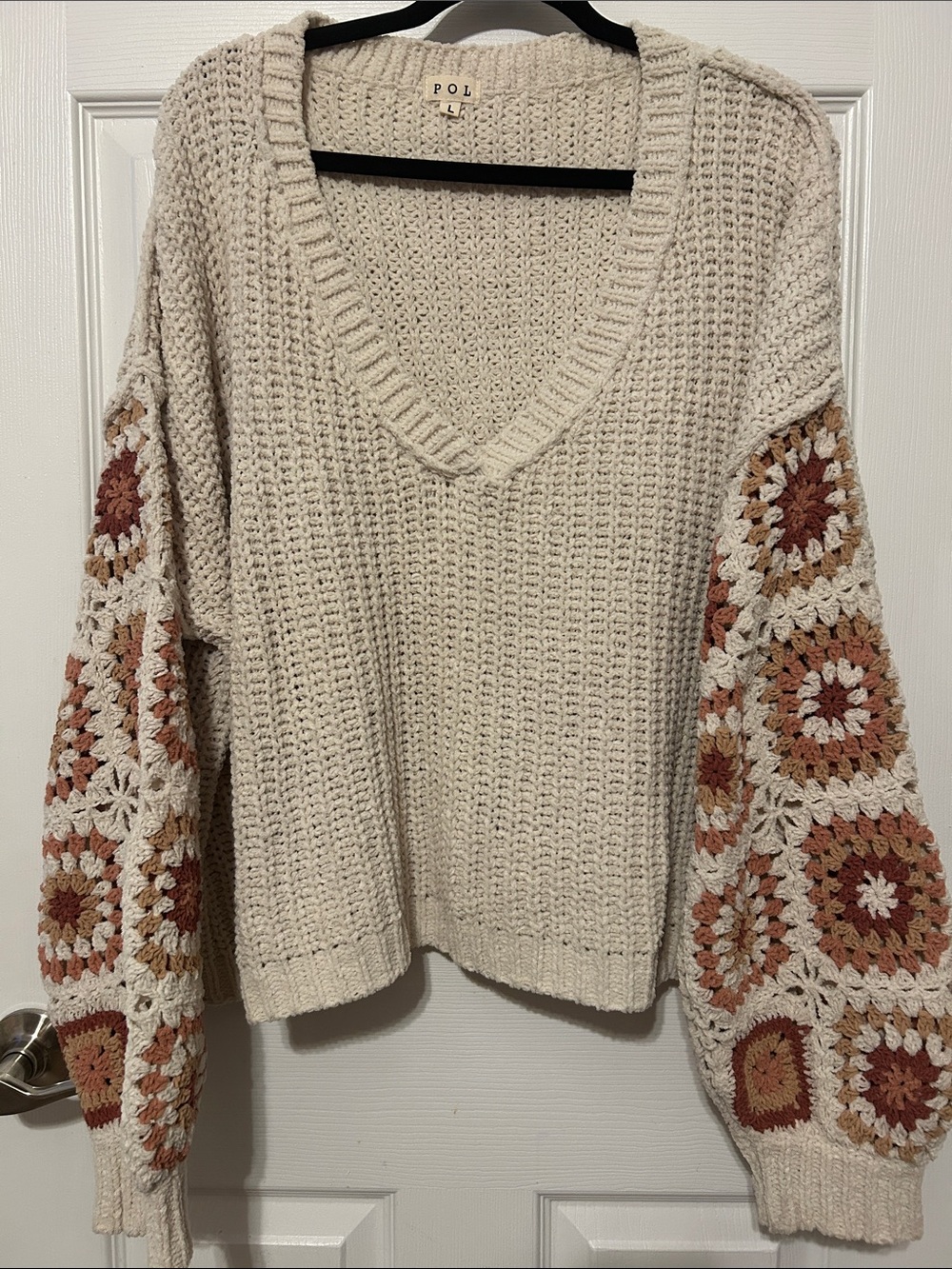 POL Cream V-Neck Sweater with Rust and Tan Crochet Sleeves